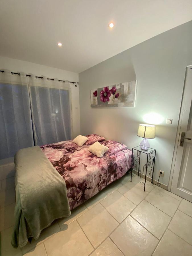 Chambre Privee Independante Au Coeur Du Luberon Saint-Saturnin-d'Apt Ngoại thất bức ảnh